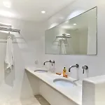 Pensión La Maison Kalogera 3*