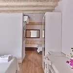 La Maison Kalogera Pensión Mykonos Town