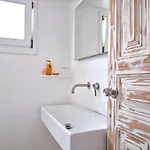 La Maison Kalogera