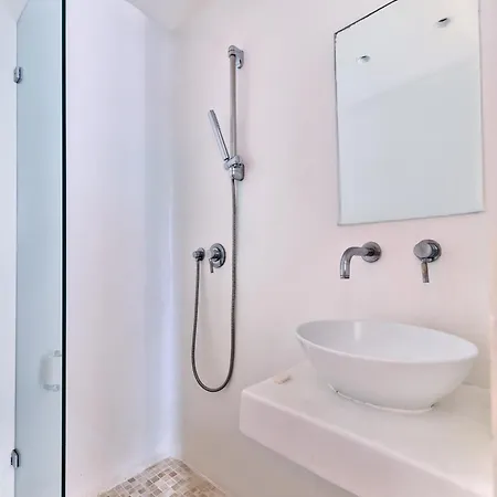 La Maison Kalogera 2*
