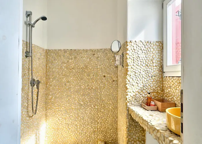 Гостевой дом La Maison Kalogera 4*