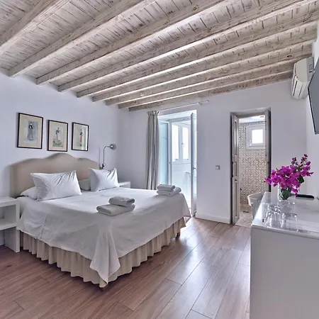 La Maison Kalogera Pensión 4*