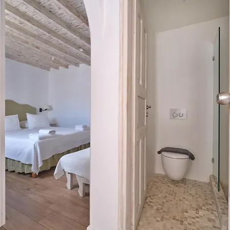 Pensión La Maison Kalogera