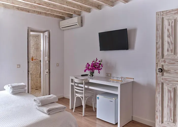 Guest house La Maison Kalogera 4*